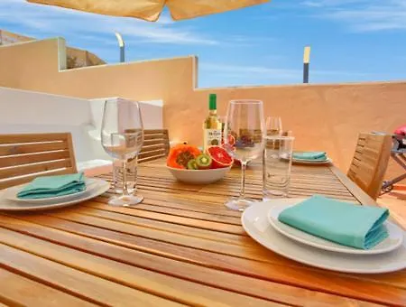 Corcos Con Piscina By Paramount Holidays Σάντα Κρουζ Τενερίφης