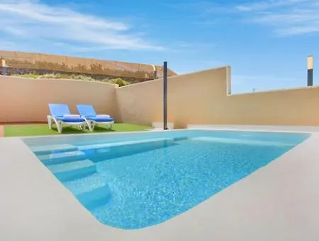 Corcos Con Piscina By Paramount Holidays *