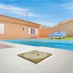 Apartman Corcos Con Piscina By Paramount Holidays