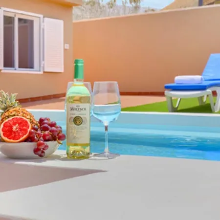 Corcos Con Piscina By Paramount Holidays דירה *